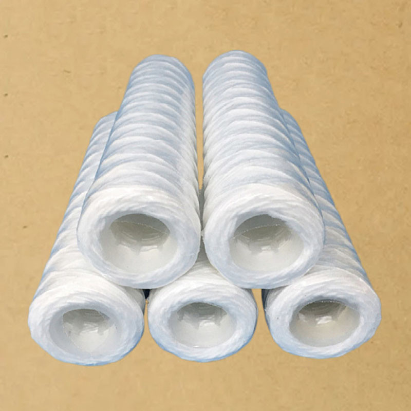 Cartuchos de filtro envoltos de algodão para purificação de água