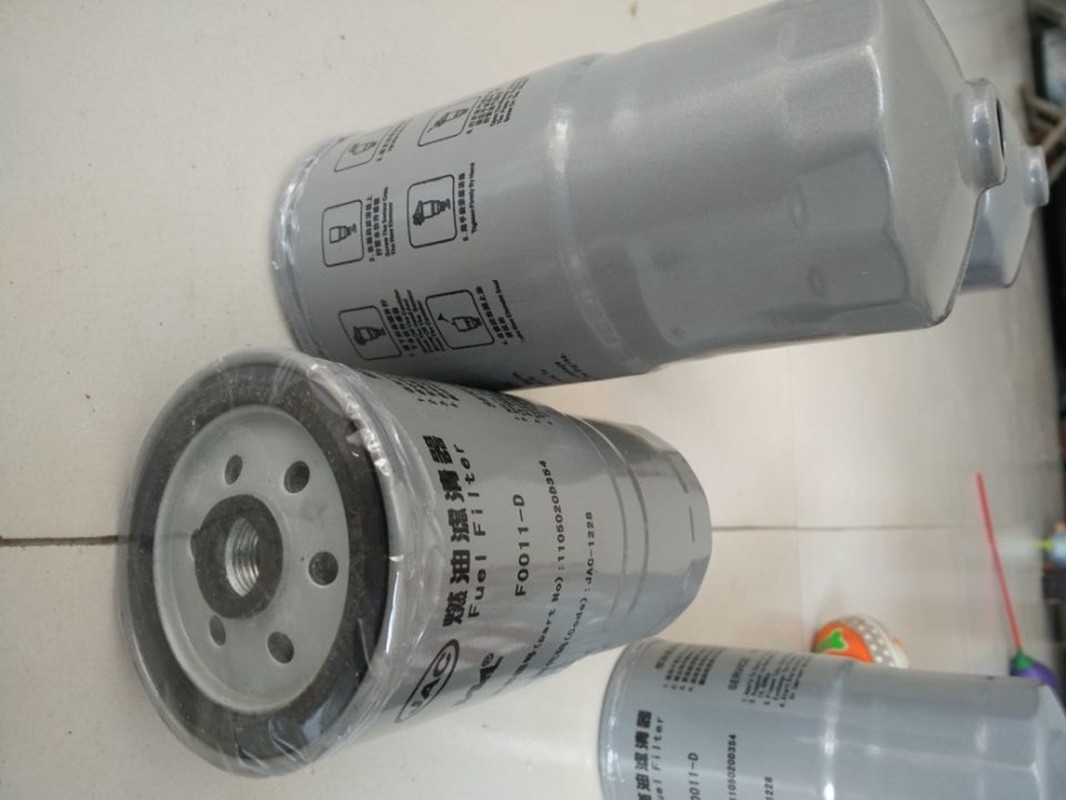 Elementos de filtro 1105020D354 do combustível diesel de Sinotruk F0011-D DK4A-1105020C