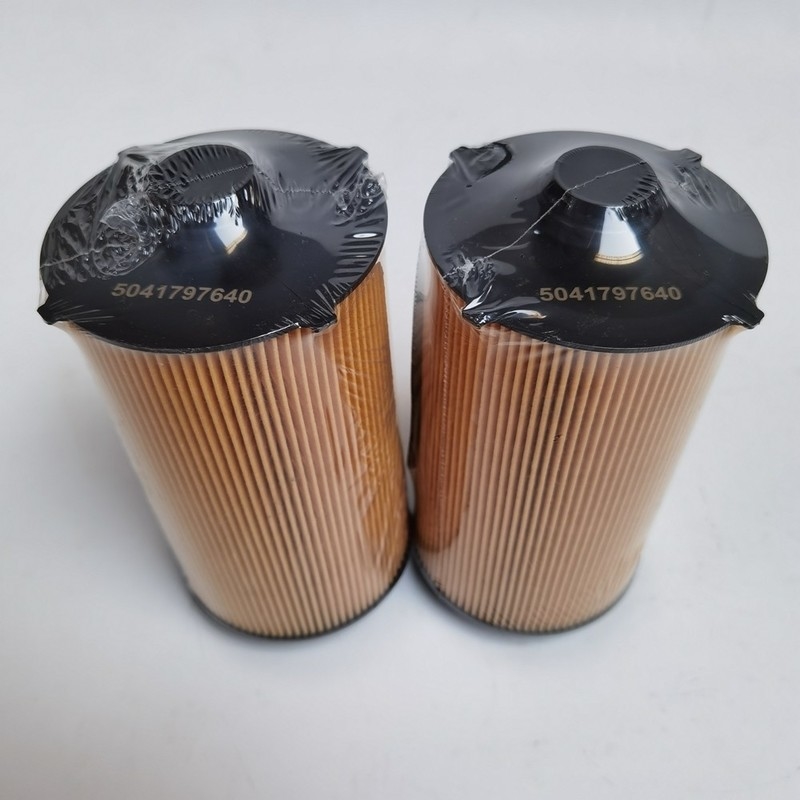 Lubrificando a máquina escavadora Filtro de óleo 5041797640 504272431 para SAIC Iveco