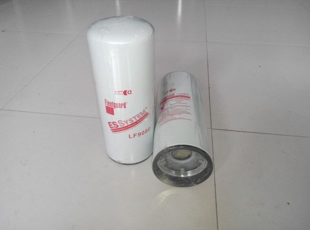 Máquina escavadora Filtro de óleo de LF9080 Fleetguard 4331005 2882674 B222100000595