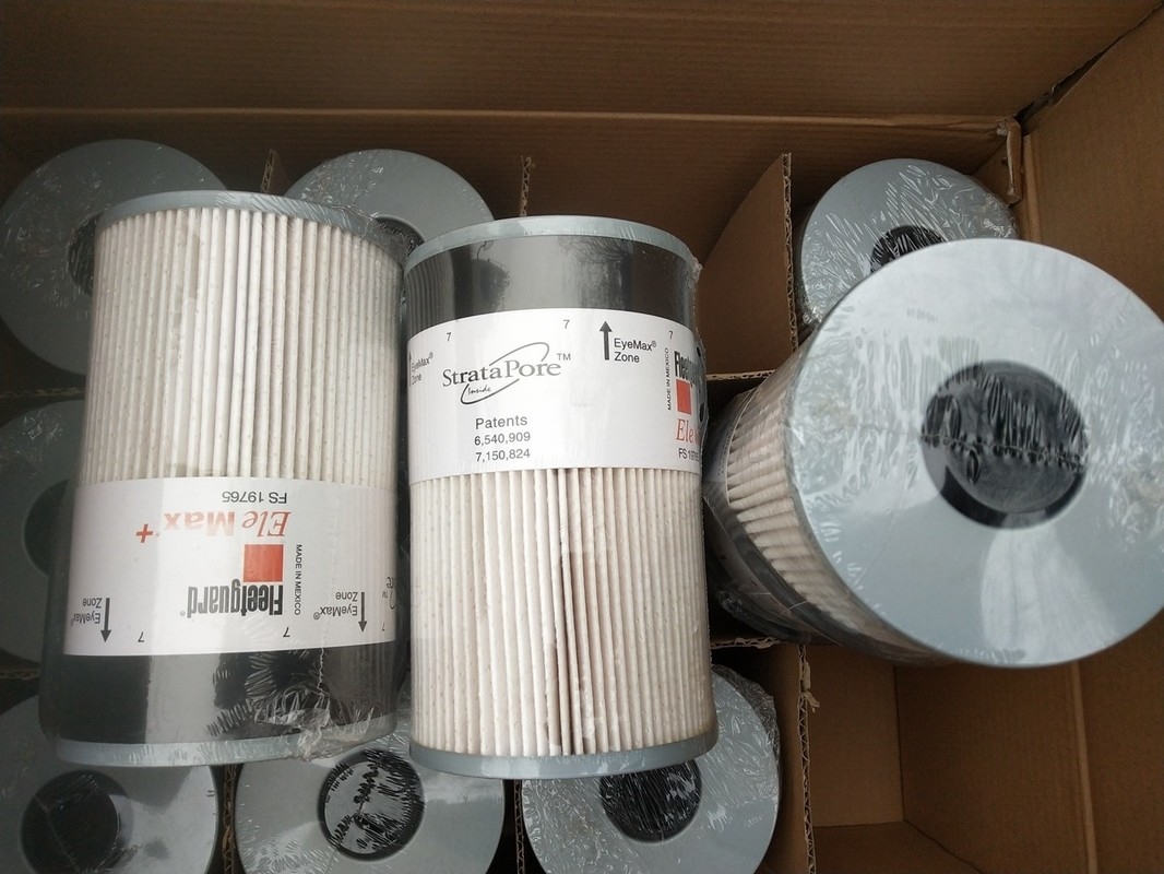 Filtro diesel de Fleetguard da fibra de vidro, elemento de filtro FS19765 do separador