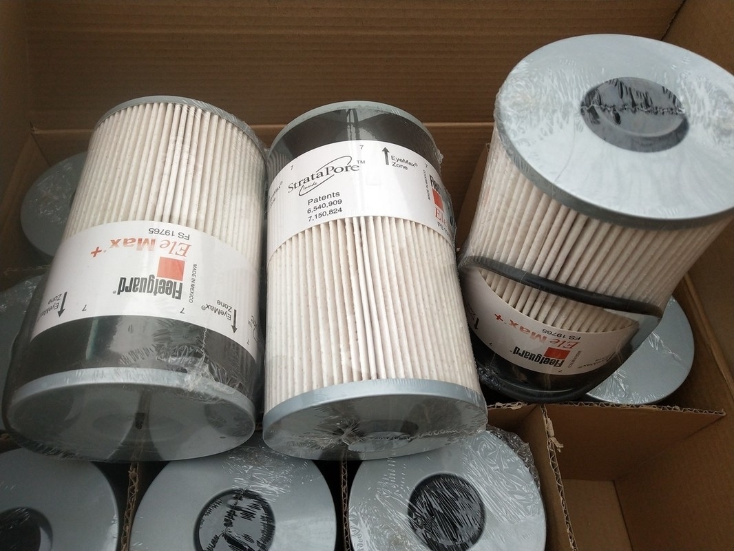 Filtro diesel de Fleetguard da fibra de vidro, elemento de filtro FS19765 do separador